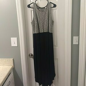 Old Navy Midi Jersey Dress Large Tall Black and Gray